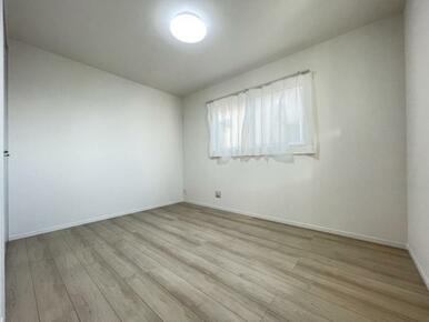 2階にはお部屋が3部屋！全部屋に収納が付いています＾＾