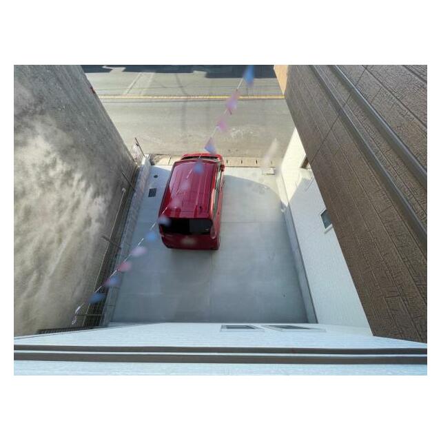 カースペース2台！並列駐車もできます＾＾