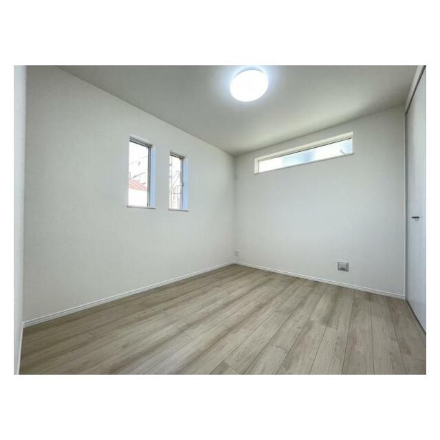 各部屋にクローゼットが付いているので整理整頓も安心＾＾