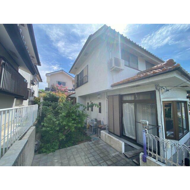 綺麗な白基調な家で新生活始めてみませんか？