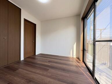 「西側洋室約5.2帖 (2)」