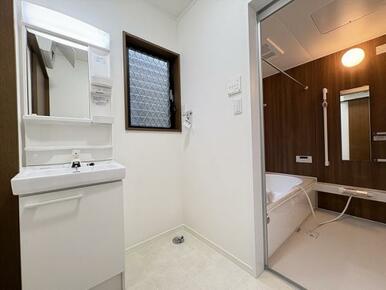 「脱衣所」洗面台