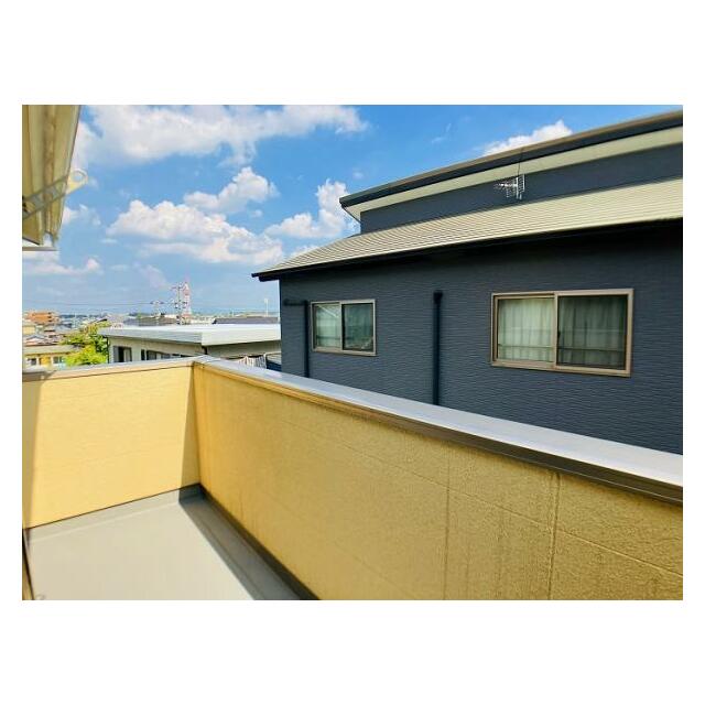 「バルコニー」バルコニーからの眺望です。