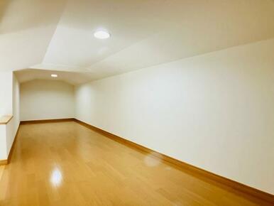 「ロフト」収納スペースとしてもご利用できるロフトがございます。