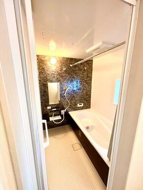 たまりがちな疲れやモヤモヤイライラはバスタイムですっきり洗い流して（1号棟）