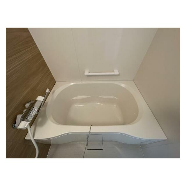 「浴槽」新品交換済みです