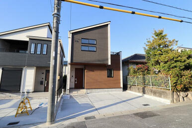 (1)号棟 外観写真