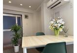 情報提供会社