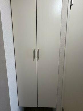 シューズボックス