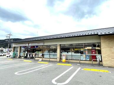 セブンイレブン京都山科百々町店