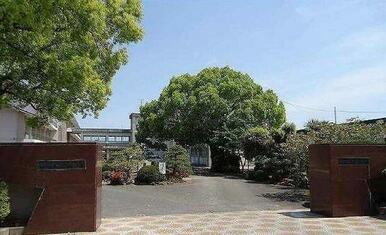 鹿島小学校