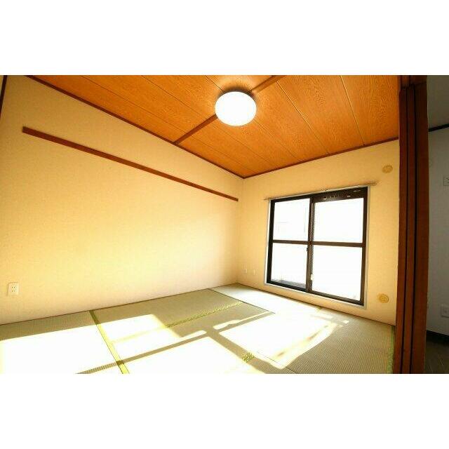 趣のある和室です