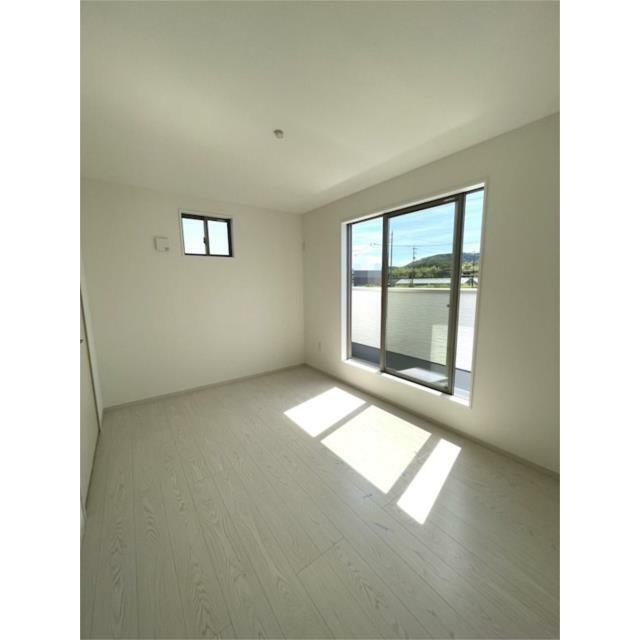 ２階洋室６帖♪