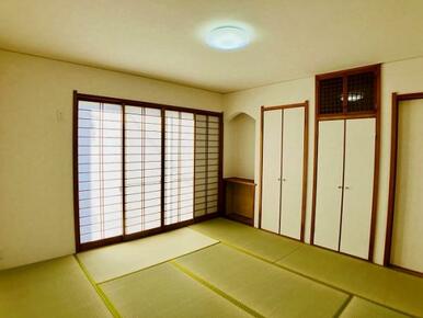 「1階和室」和室8帖日当たり良好です。