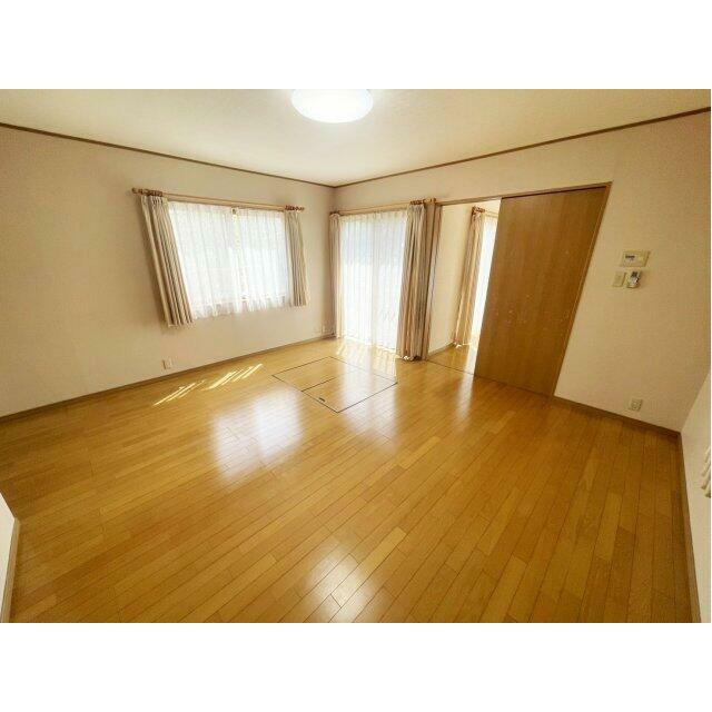 明るいリビングダイニングです。■■■日住サービス京都五条店　冨岡勇人■■■