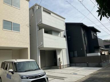 未来への一歩がここから（2号棟）