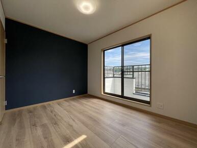 直接バルコニーに出られるので、洗濯物も楽々＾＾