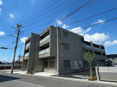 積水ハウス施工の賃貸住宅「シャーメゾン」です