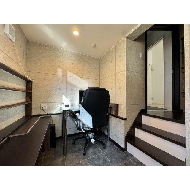 憧れの隠れ家的書斎空間。