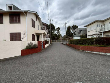 3.6 前面道路を含む現地写真