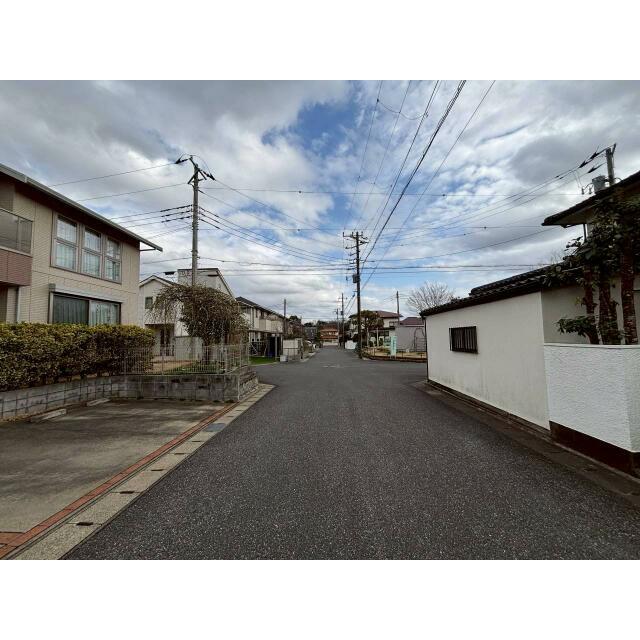 3.6 前面道路を含む現地写真