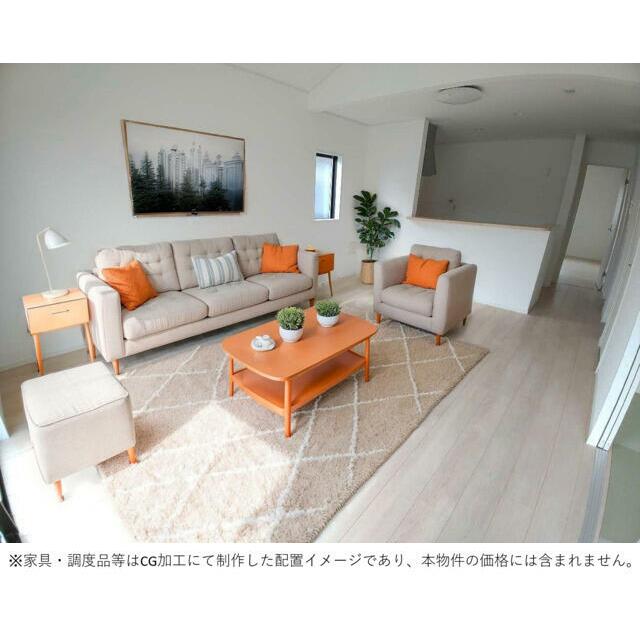 ※家具・調度品等はCG加工にて制作した配置イメージであり、本物件の価格には含まれません。 １号棟　リビング