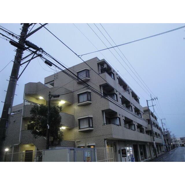外観　夕景