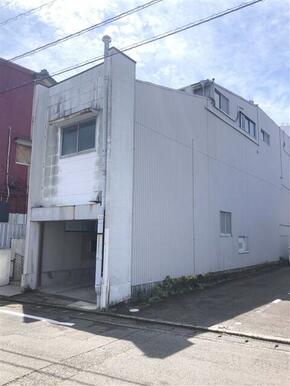 住宅側外観