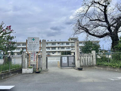 大東東小学校