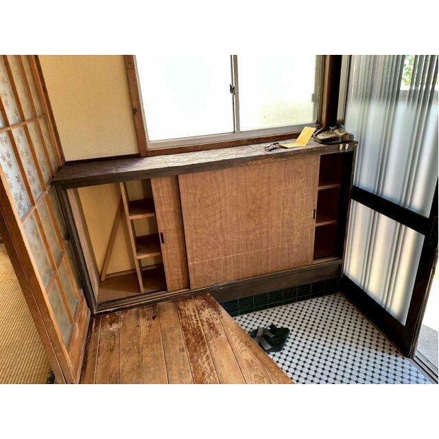 明るい玄関です