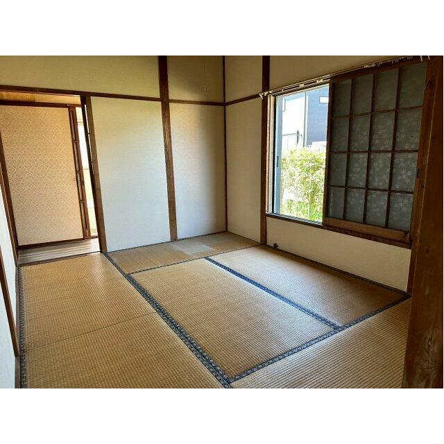 柔らかい畳が心地よい和室