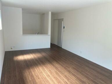 長い時間を過ごすリビングだから自分らしいスタイルを演出したい（1号棟）