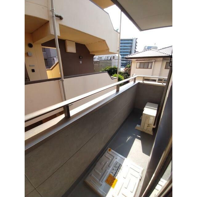 南向きのバルコニーです♪