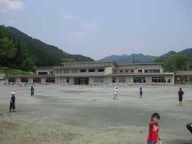 飯能市立名栗小学校