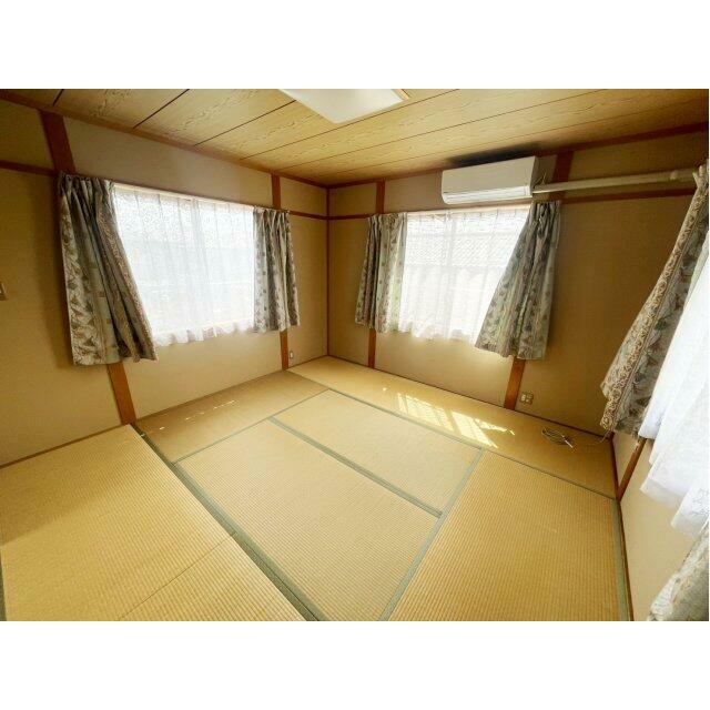 2階和室約8帖です。■■■日住サービス京都五条店　冨岡勇人■■■