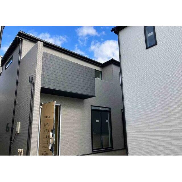 工事中　外観写真（3号棟）