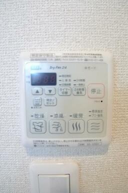 ☆雨の日も安心して洗濯物が乾かせます♪