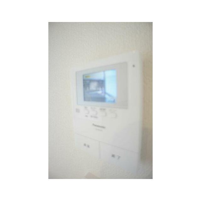 【テレビドアホン】防犯には欠かせないアイテムとして訪問者の顔がわかる『テレビモニター付きインターホ…