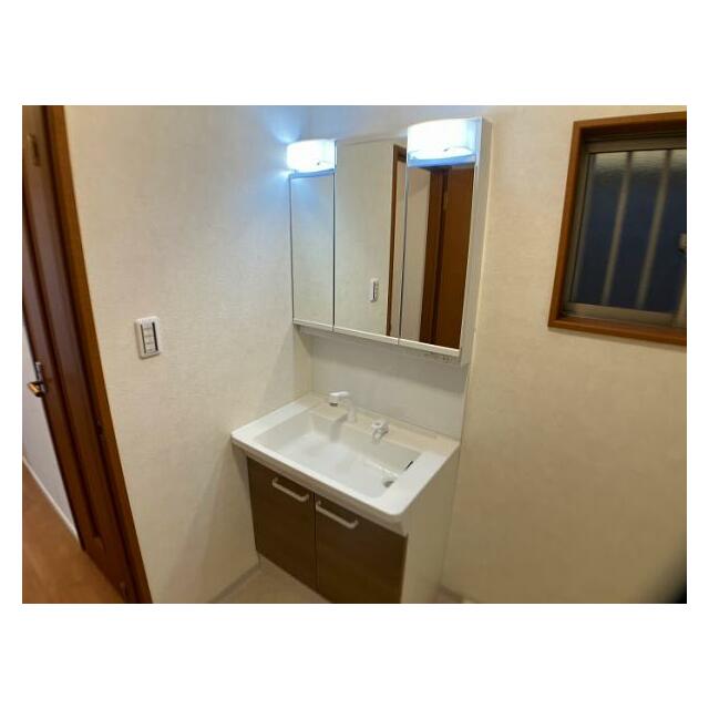 洗面台　新品交換済み