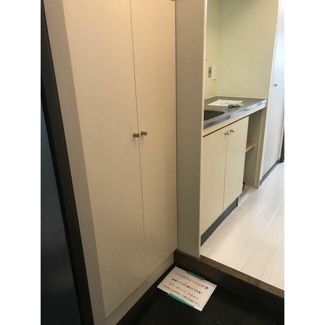 シューズボックス