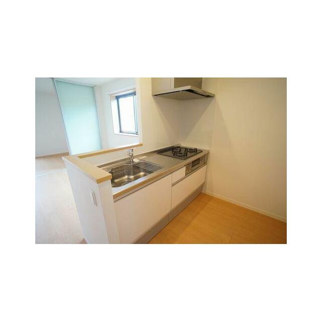 料理好きにはうれしい魚焼グリル付３口コンロ付システムキッチン♪