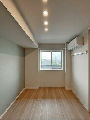 洋室５．２帖　エアコン設置