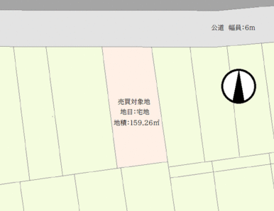 南側にゆとりを持たせられ、日当たりを確保しやすい地形です