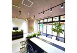 情報提供会社