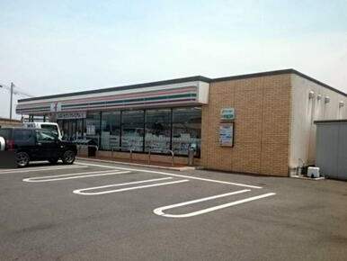 セブンイレブン宇部厚南中央店