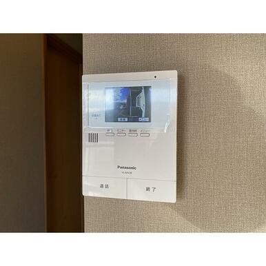 来客時もモニターで安心・確認♪