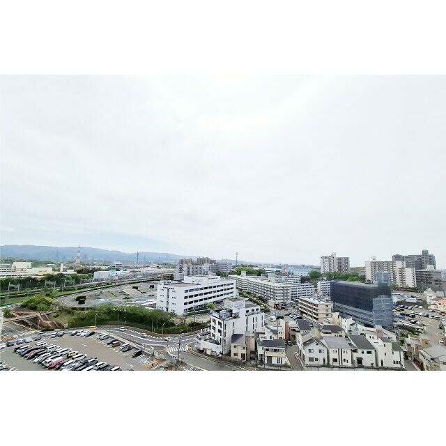 眺望：20階建ての14階部分で眺望良好。開けた景色を楽しめます。