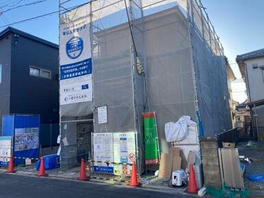 日を重ねるごとにこの佇まいに愛着が湧いてきそう（1号棟）