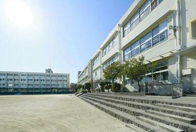 別府市立石垣小学校