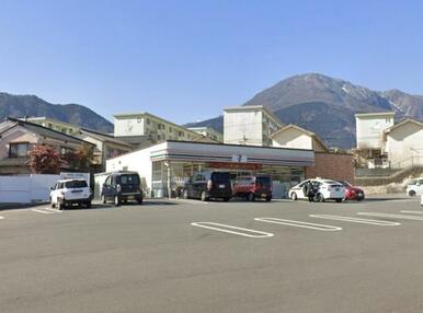セブンイレブン別府荘園店